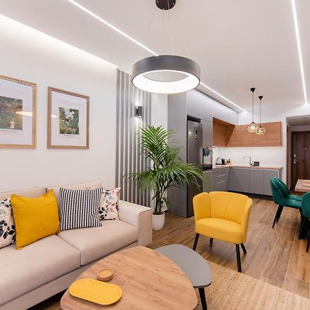 Tinker Bell By Halu! : Colorful Family Apt Thessaloniki Exterior foto