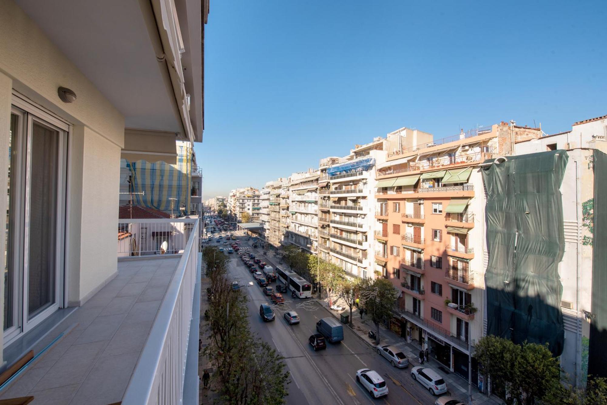 Tinker Bell By Halu! : Colorful Family Apt Thessaloniki Exterior foto
